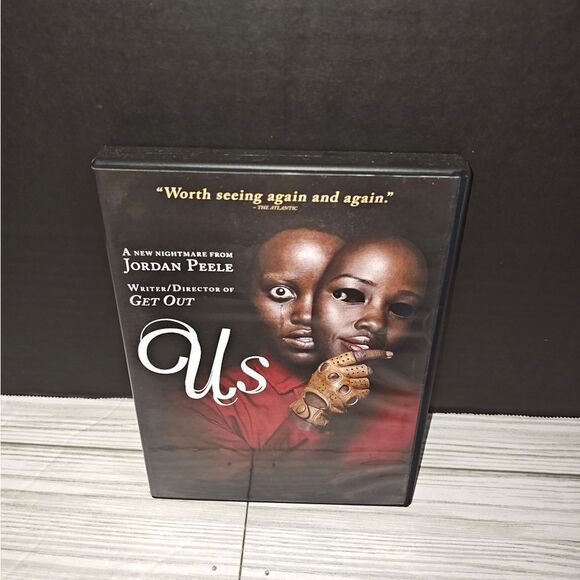 Us Movie (DVD, 2019, Horror) Jordan Peele (English/French) Universal Studios - Picture 1 of 5